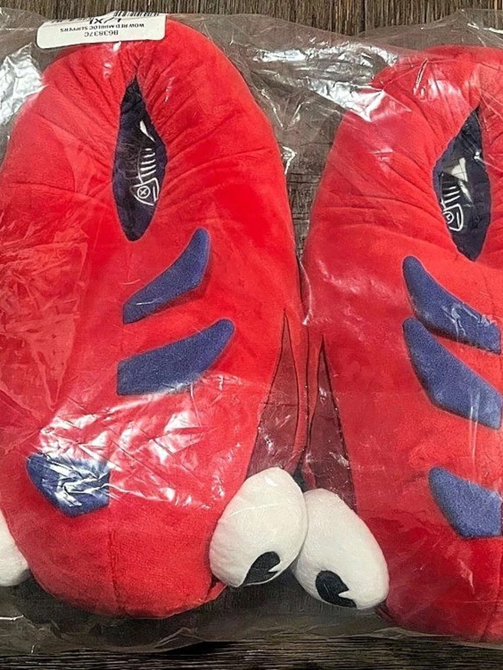 Wow Red Murloch Slippers Red Character Slippers L/XL NWT